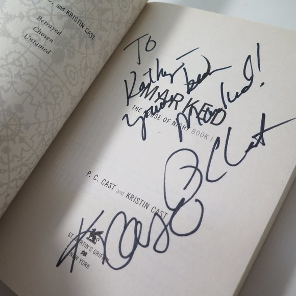 SIGNED Book Marked by PC and Kristen Cast - Picture 4 of 4